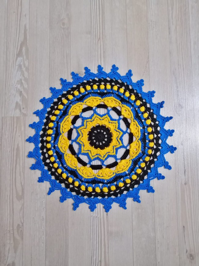 The Heliantus Doily