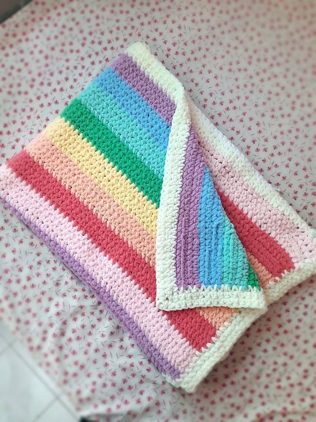 6 hour magic rainbow blanket/throw