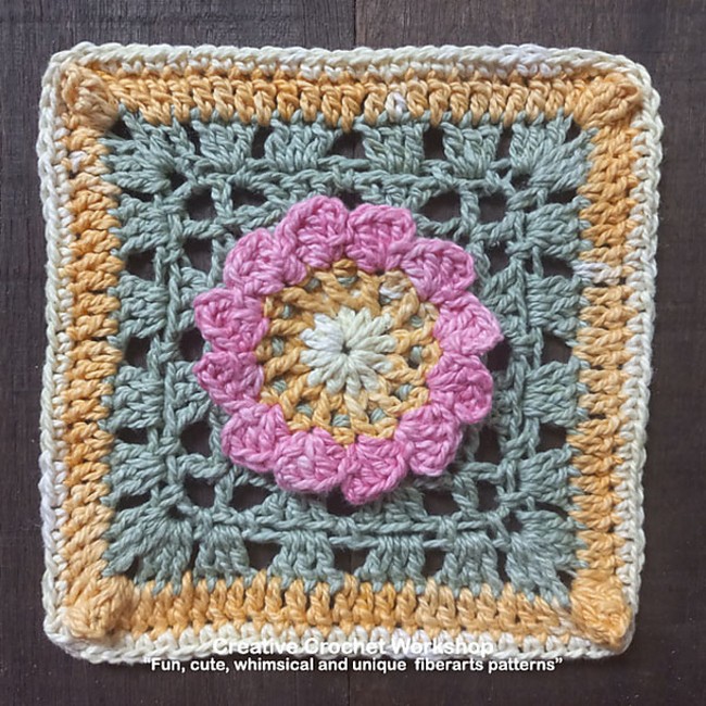 Hip Frill Flower Granny Square