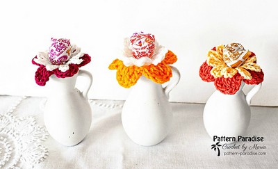 Crochet Flower Lolli Holders