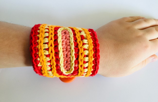 Summer Stripes Friendship Bracelet