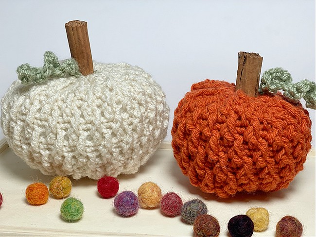 Alpine Stitch Pumpkins