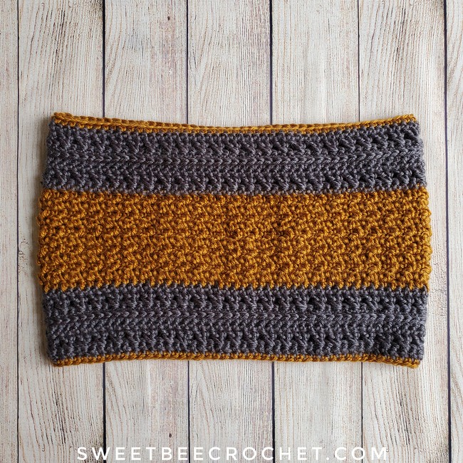 Cozy Travels Neck Warmer