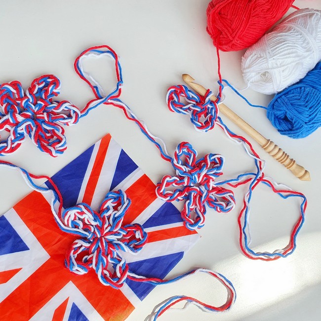 Crochet Flower Garland