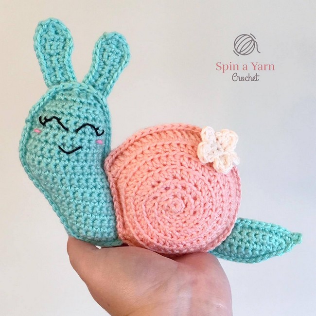 Snail Amigurumi