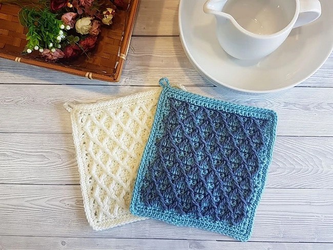 Crochet Diamond Waffle Hot Pads Pattern