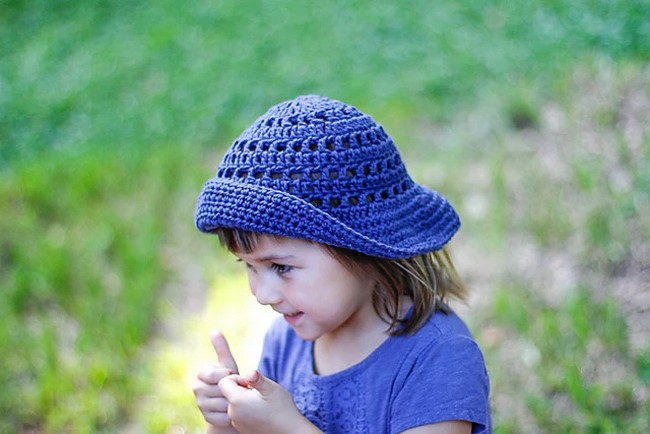 Crochet Floppy Eyelets Sun Hat Pattern