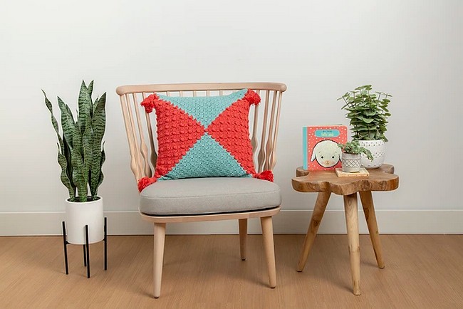 Foursquare Cushion Pattern