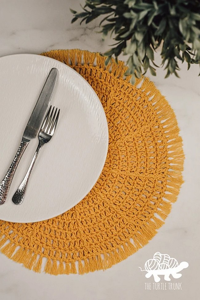 Crochet Hello Sunshine Placemat Pattern