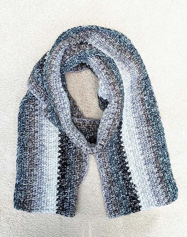 Crochet Men’s Scarf Cool Ombre Pattern