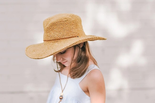 Crochet Mini Cleo Wide Brim Fedora Pattern