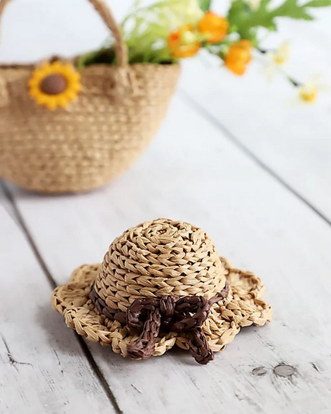 Crochet Mini Sun Hat For Doll Pattern