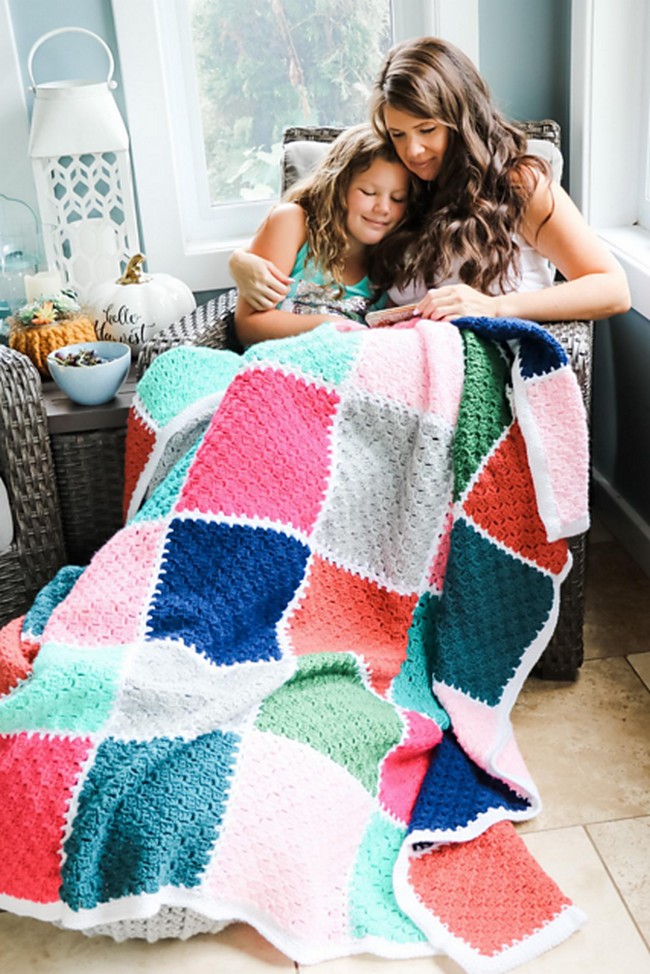 Crochet Modern Patchwork Throw Pattern 