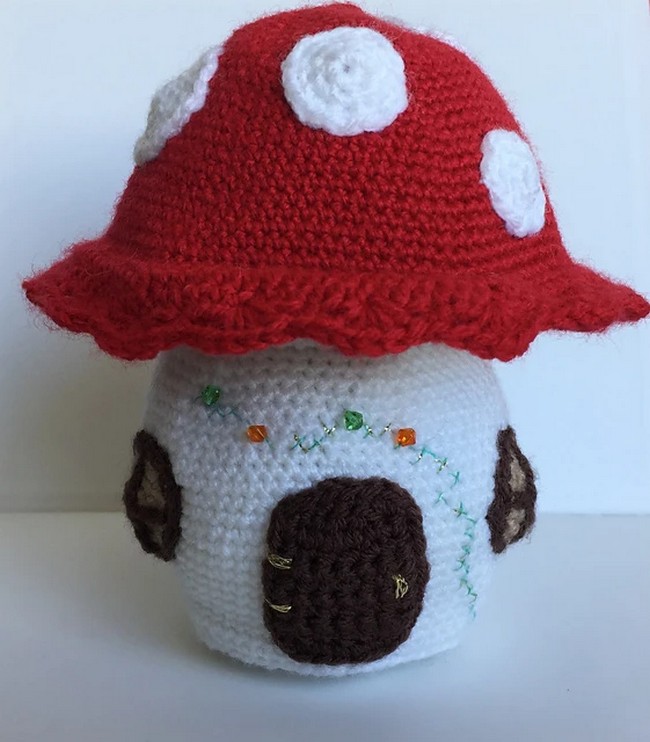 make a beautiful Mushroom home Pattern