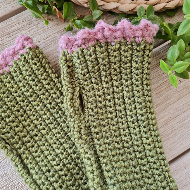 Crochet Olive Wrist Warmers Pattern