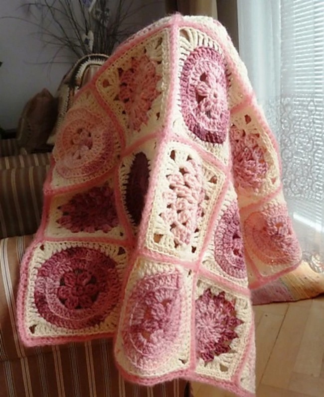 Crochet Pink Circles Baby Blanket Pattern