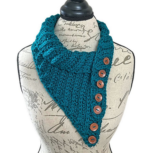 Crochet Ribbed Bandana Scarf Pattern