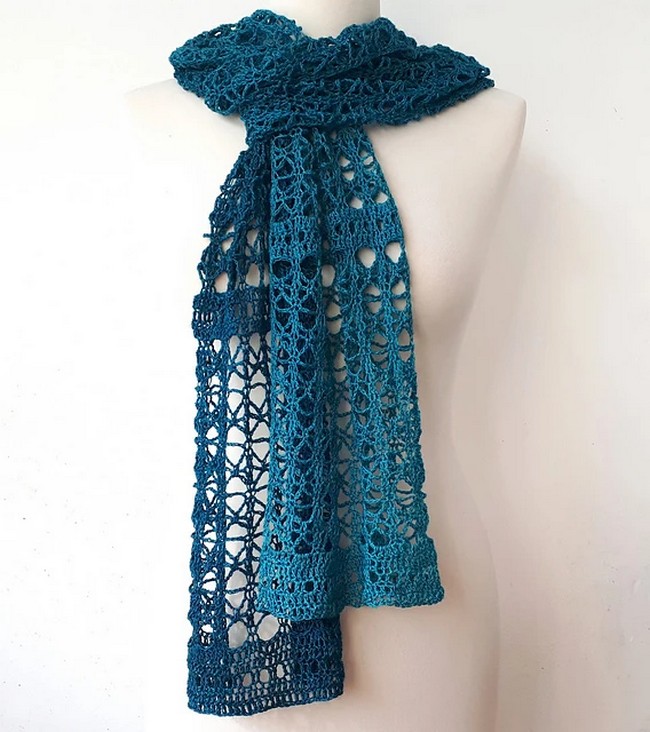 Crochet Rosaline Scarf Pattern