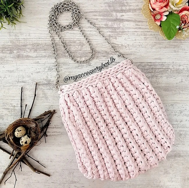 Crochet Seashell Shoulder Bag Pattern