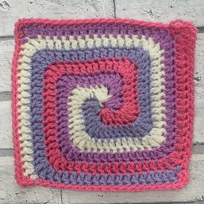 Crochet Spiral Solid Granny Square Pattern