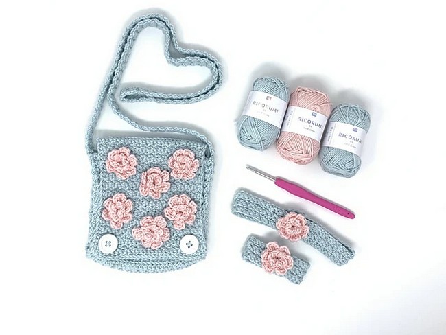 Crochet Spring Blossom Shoulder Bag And Accessories Pattern