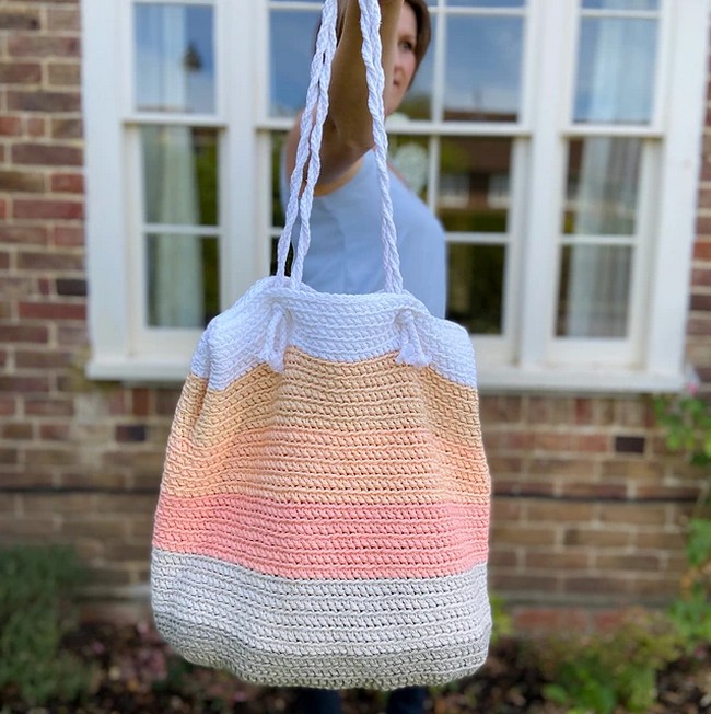 Crochet Summer Stripe Beach Bag Pattern