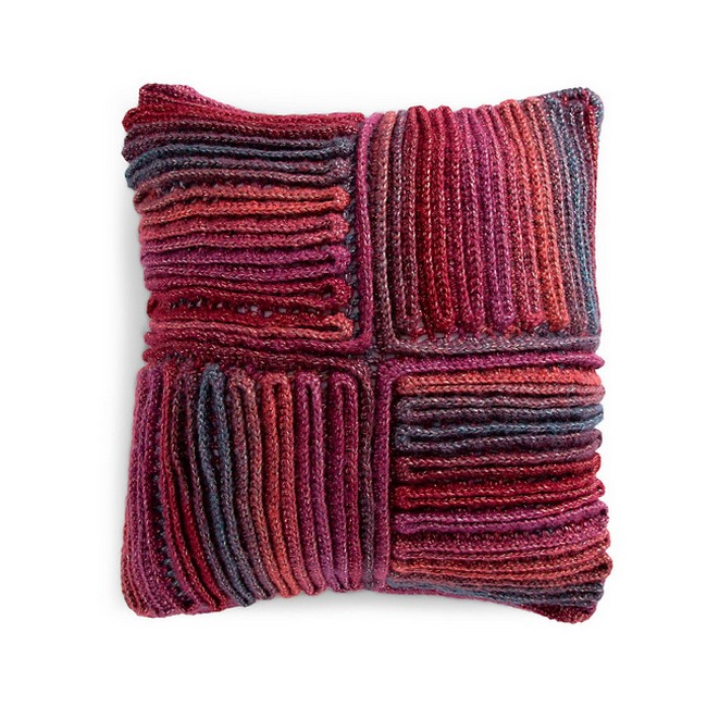 Crochet Wiggle Stripes Pillow Pattern