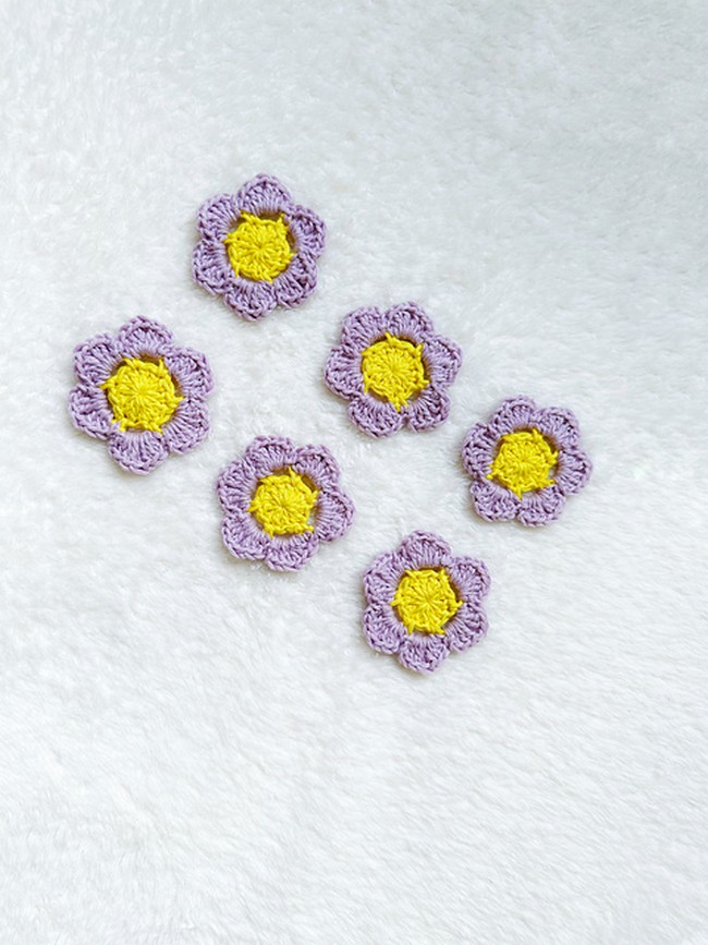 Easy Crochet Flower Pattern