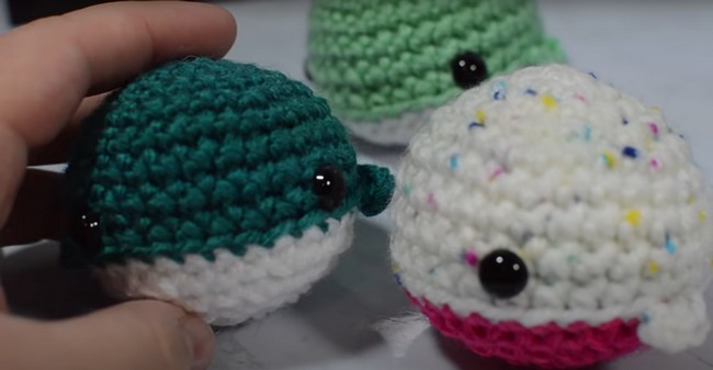 Crochet Amigurumi Whale Tutorial