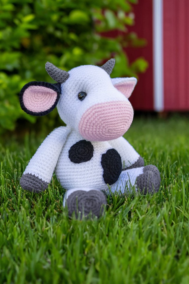 Crochet Caroline The Cow Pattern