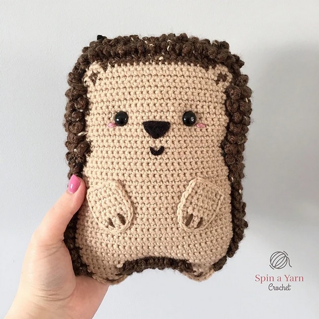 Crochet Chubby Hedgehog Pattern