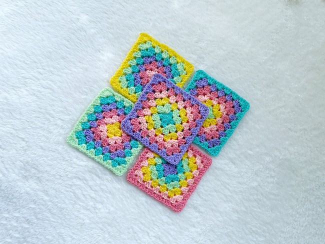 Crochet Classic Granny Square Pattern