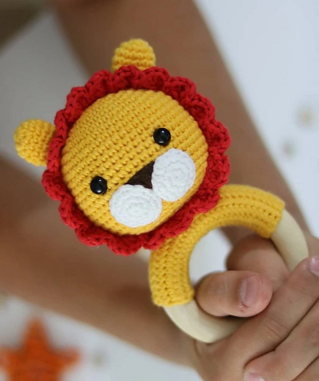 Crochet Leon Baby Rattle Pattern