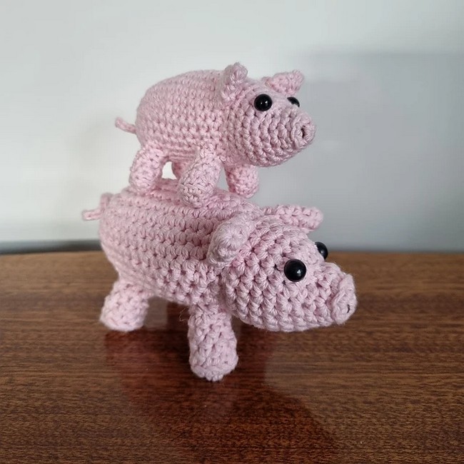 Crochet Small Cute Amigurumi Pig Pattern