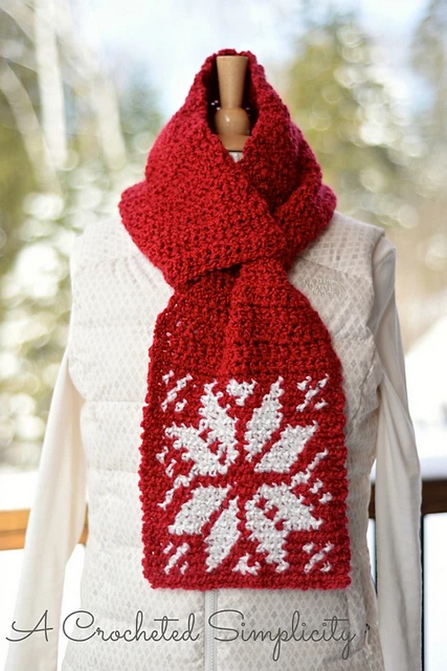 Crochet Snowflake Keyhole Scarf Pattern 