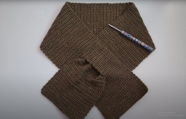 How To Crochet A Keyhole Scarf