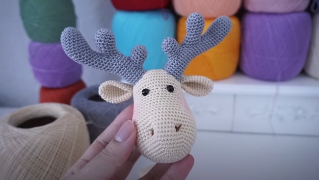 Amigurumi Moose Head