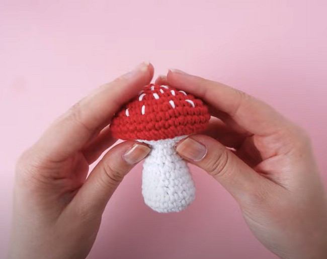 Amigurumi mushroom keychain