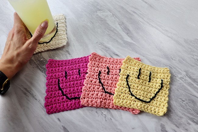 Crochet Beginner Smiley Face Coaster Pattern