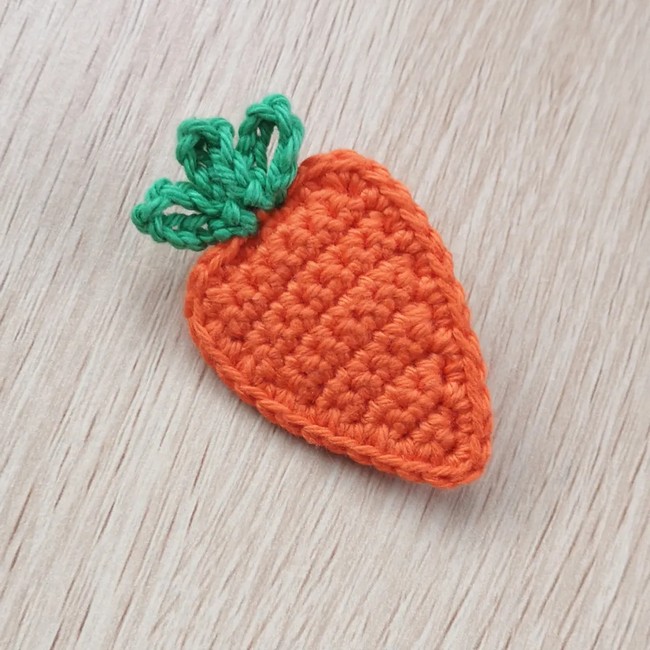 Crochet Carrot Brooch Pattern