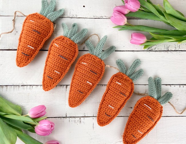 Crochet Carrot Garland Pattern