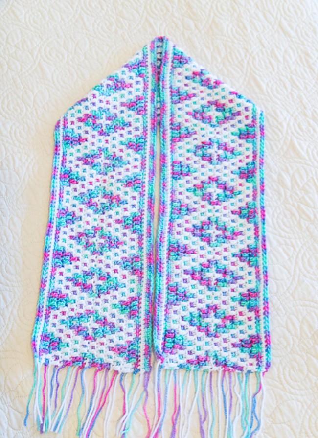  Crochet Diamond Mosaic Scarf Pattern