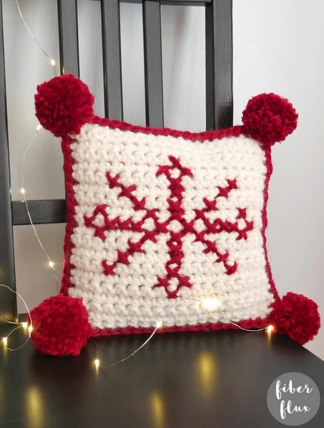 Crochet Folk Art Holiday Pillow Pattern 