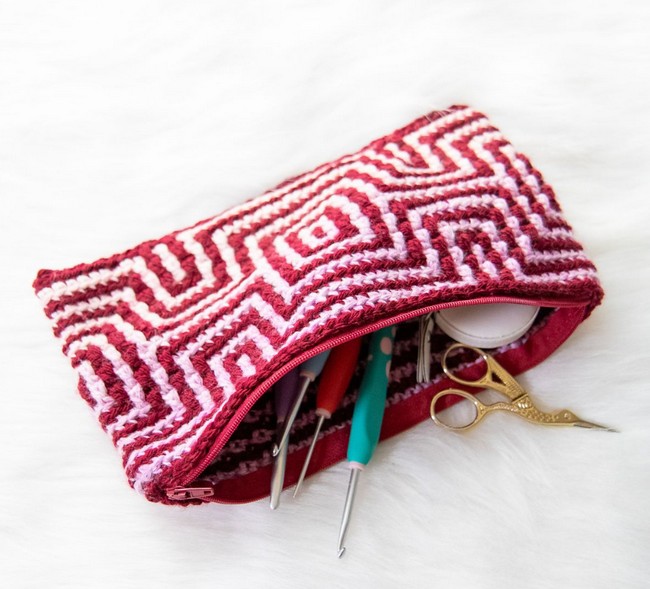 Crochet Illusion Squares Mosaic Pouch Pattern