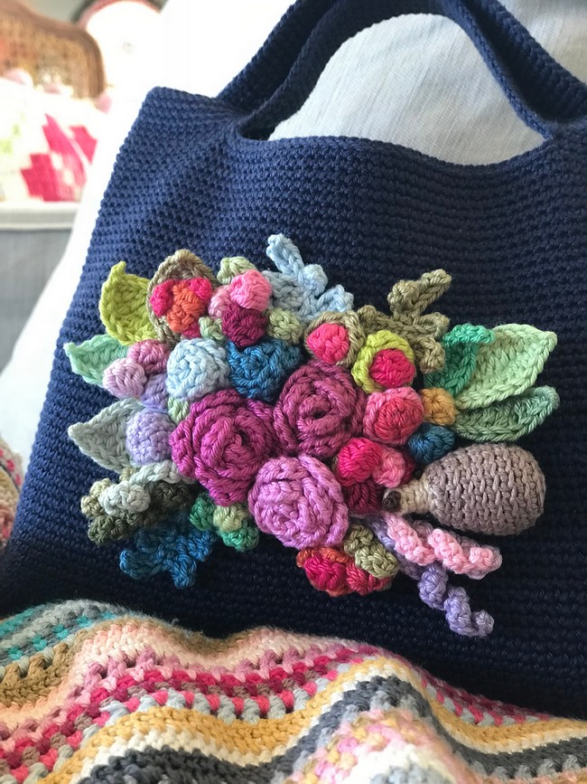 Joyful Bouquet Purse Pattern