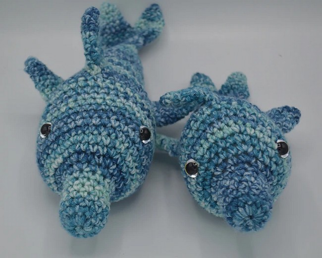 Crochet Lazy Dolphins Pattern