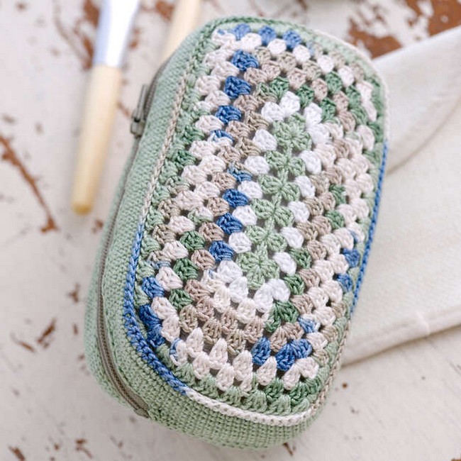 Crochet Make Up Bag Pattern