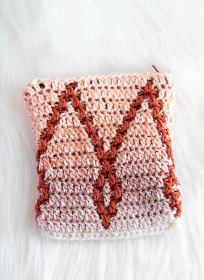 Crochet Mosaic Zipper Pouch Pattern