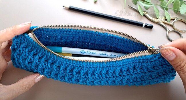 Crochet Pencil Case With Zipper