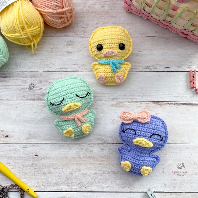 Crochet Pocket Duck Pattern